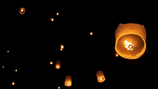 "ลอยโคม" เชียงใหม่ "ประทับใจ" ทั่วโลก!