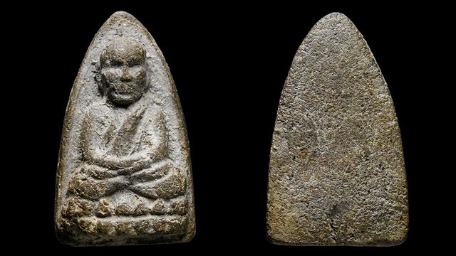 “พระสมเด็จเมืองใต้” หลวงปู่ทวด เนื้อว่าน รุ่นแรก วัดช้างให้ คุ้มครองป้องกันภัย