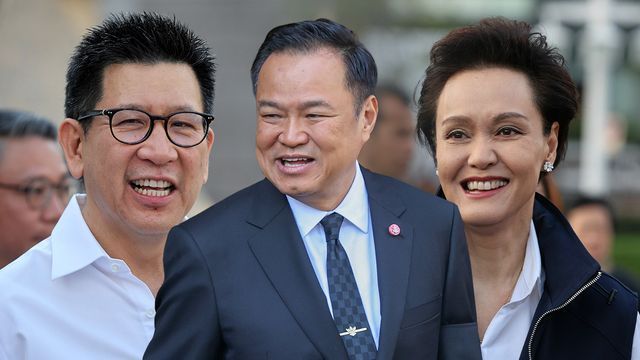 สงครามเร่งคิวตั้ง "รัฐบาลอำนาจเต็ม" รับมือวิกฤติ : "ความเชื่อมั่น" บกพร่อง ด่านรับน้อง "อนุทิน2"