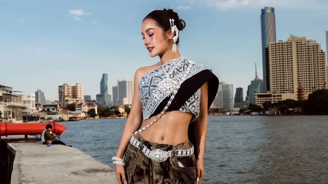 ปรากฏการณ์ชุดไทยฟีเวอร์ "กระแต" รวมพลังคนไทยห่มสไบ ลุยถ่ายคอนเทนต์ “Bangkok City”