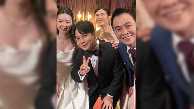 "ใครไปก่อน?"