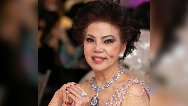 “ขาหมูมาดาม”