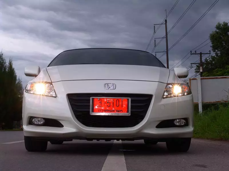 HONDA CRZ SPORT HYBRID หล่อเล็กสองอารมณ์ (ตอนที่1)