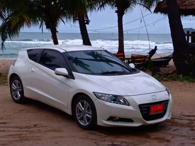HONDA CRZ SPORT HYBRID หล่อเล็กสองอารมณ์ (ตอนที่1)