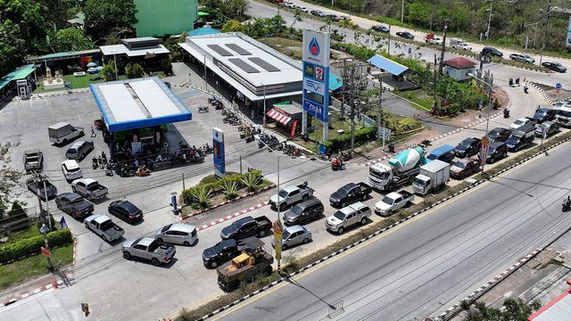 ราคาน้ำมันบิดเบี้ยว ข้อสงสัย...ใครรวย?