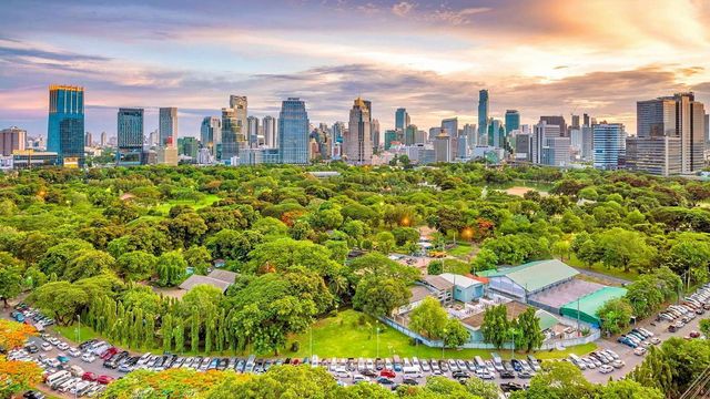 เส้นทางวิบาก “สวนลุมฯ” ก่อนดัง “ก้องโลก” วันนี้