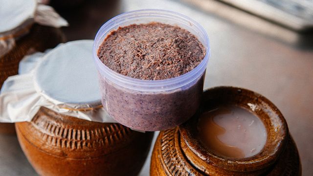 ตะกั่วกับกะปิ