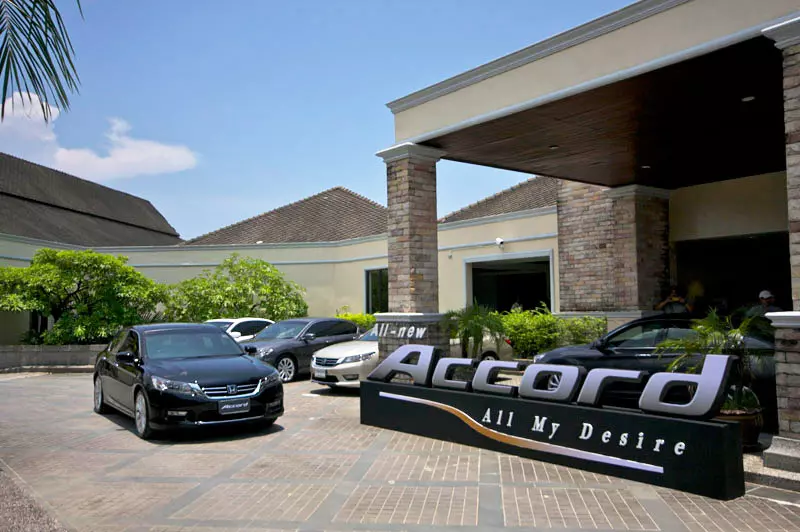 ล้วง แคะ แกะ เกา HONDA NEW ACCORD (Part1)