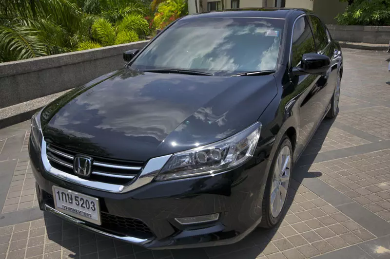 ล้วง แคะ แกะ เกา HONDA NEW ACCORD (Part1)