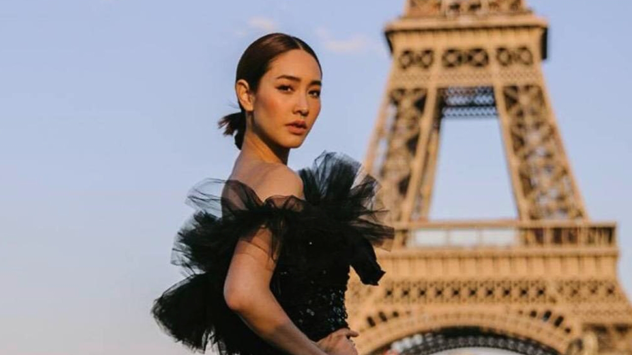 มิน พีชญา สวยเจิดส่งท้ายปารีส จัดเต็มแฟชั่นโอต์กูตูร์ลงปกนิตยสาร