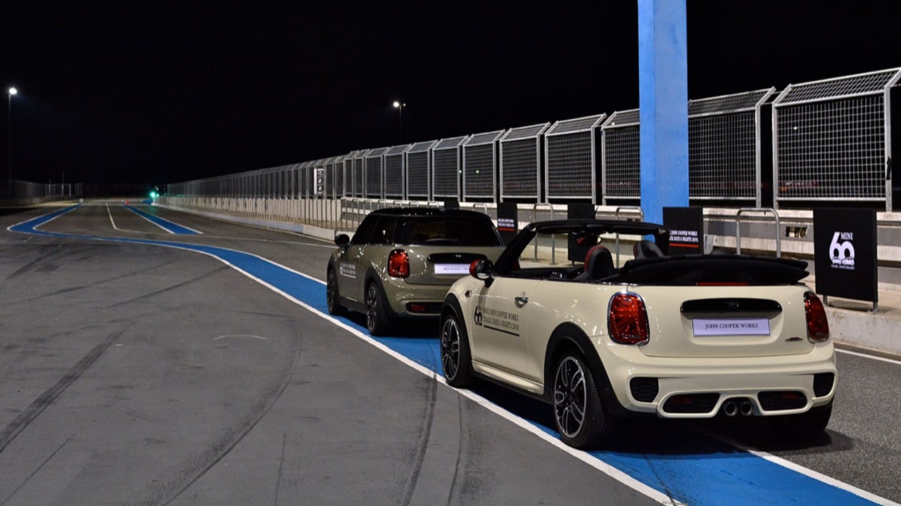 ลองตอนดึกในสนามช้าง! MINI JOHN COOPER WORKS 