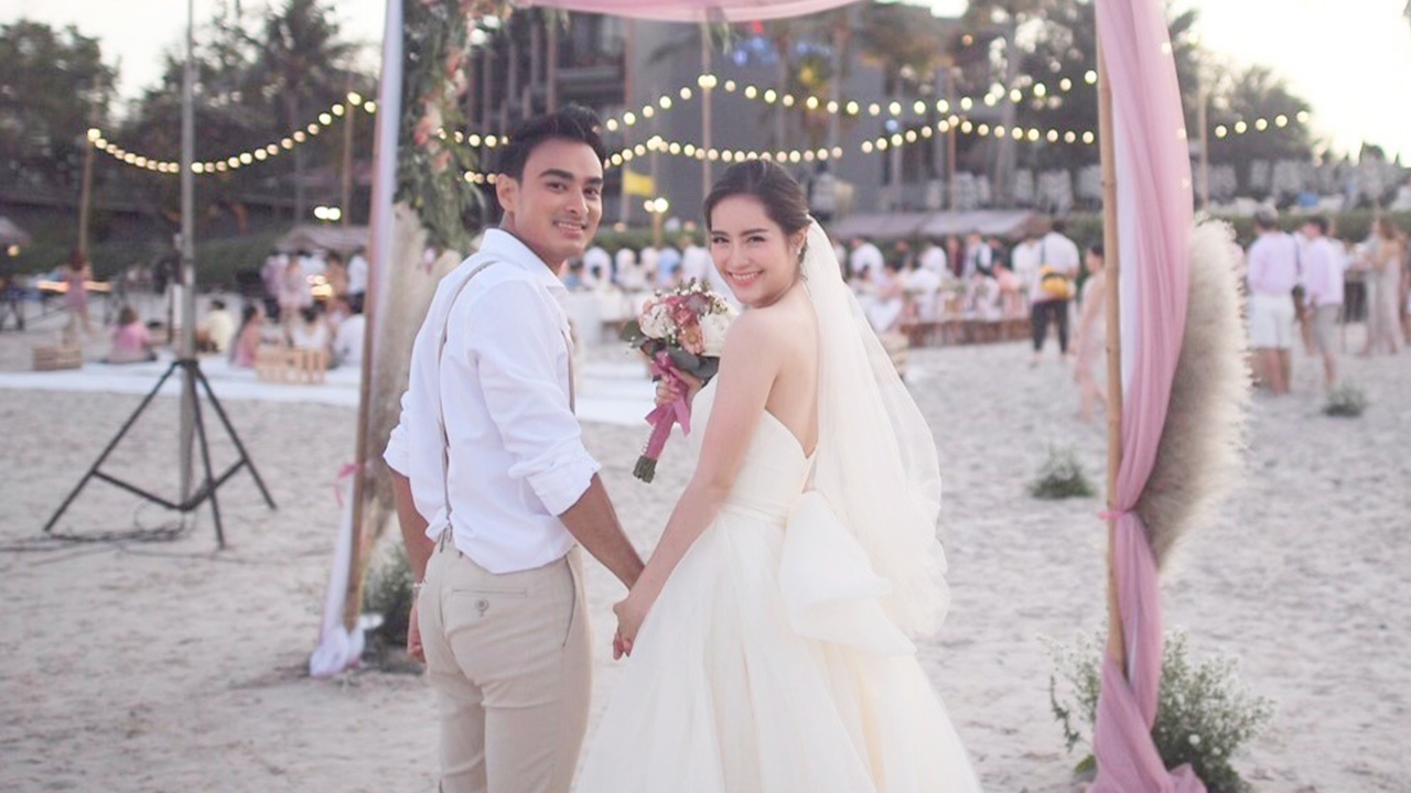 แพร ณัฏฐธิดา ดาราเด็ก วิวาห์ ตั้ม ณฐกร สุดโรแมนติกริมชายหาดหัวหิน