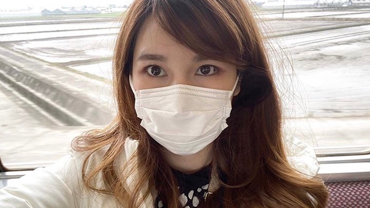 แป้งโกะ แชร์วิธีกักตัวเอง ฉีดแอลกอฮอล์ยันเหรียญไม่เคยสะอาดเท่านี้มาก่อน