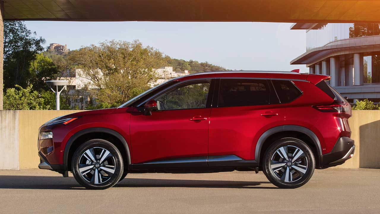 หล่อกว่าเดิมเพิ่มเติมคือความเหลี่ยม โผล่แล้ว NISSAN NEW X-TRAIL 2021