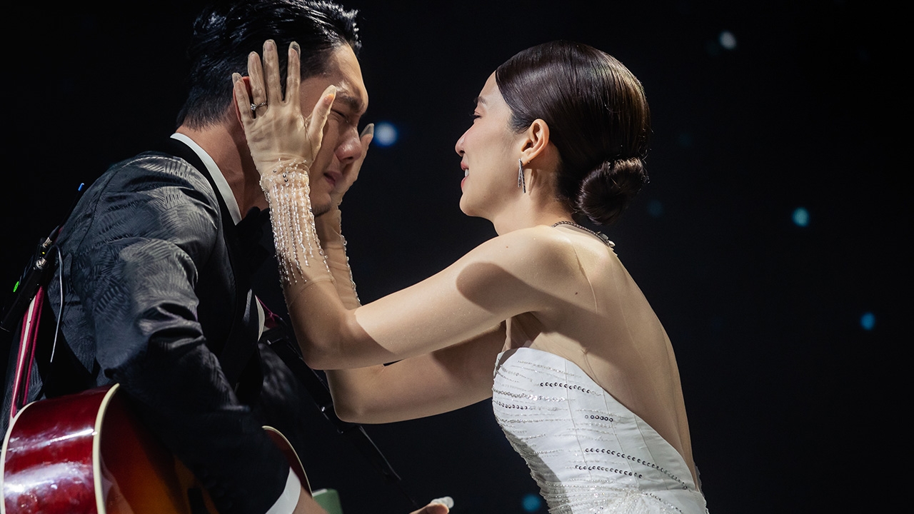 ปั๊บ โปเตโต้ ทำเซอร์ไพรส์ แต่งเพลงให้ ใบเตย สุดซึ้งน้ำตาท่วมงาน