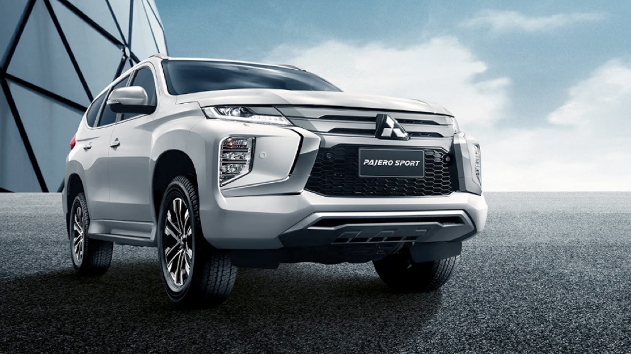 ดับซ่าป๋าฟอร์จูนเนอร์ MITSUBISHI ดัน PAJERO SPORT รุ่นพิเศษ GT PLUS 