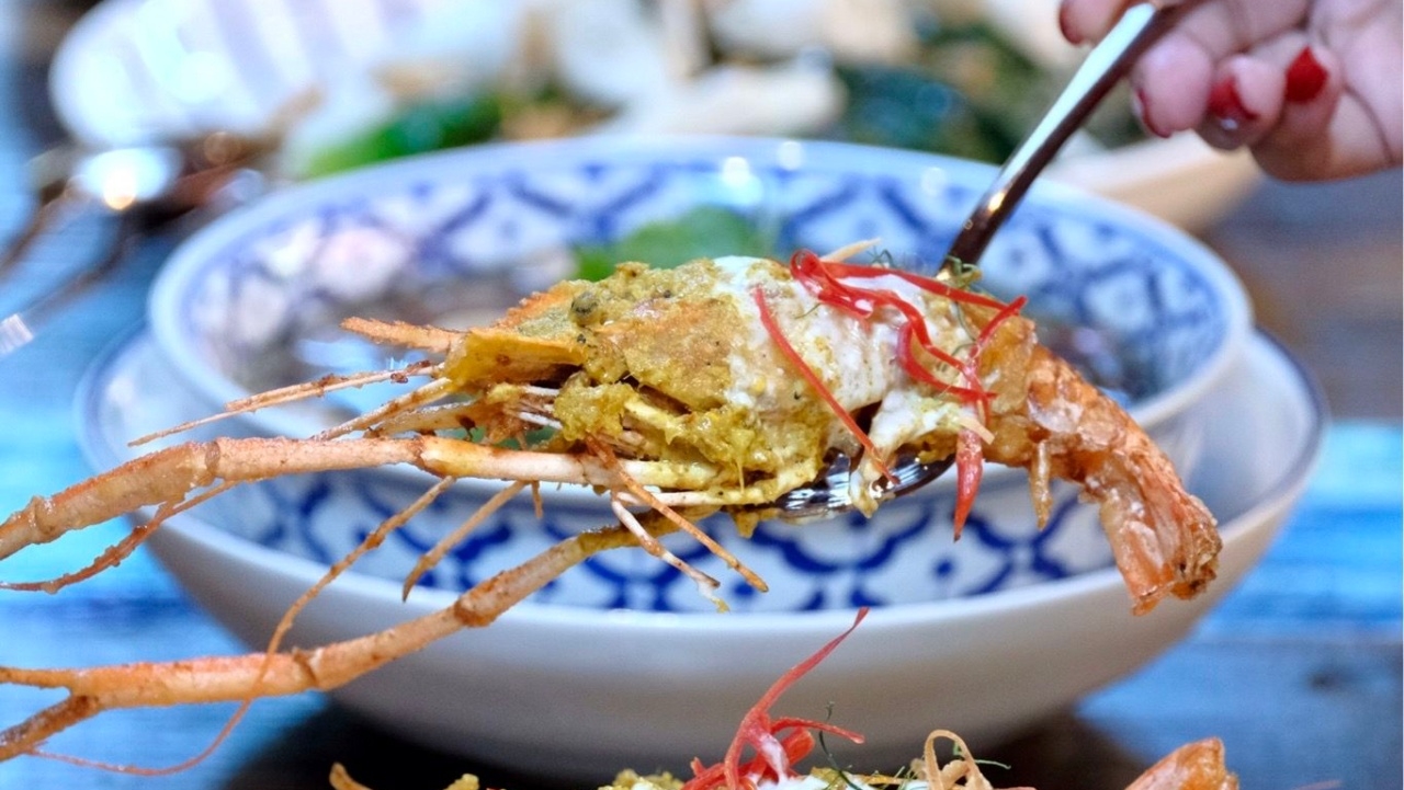 สำรับมีสไตล์ห้องอาหาร The Map สำรับอาหารไทยในรูปแบบโต๊ะจีน