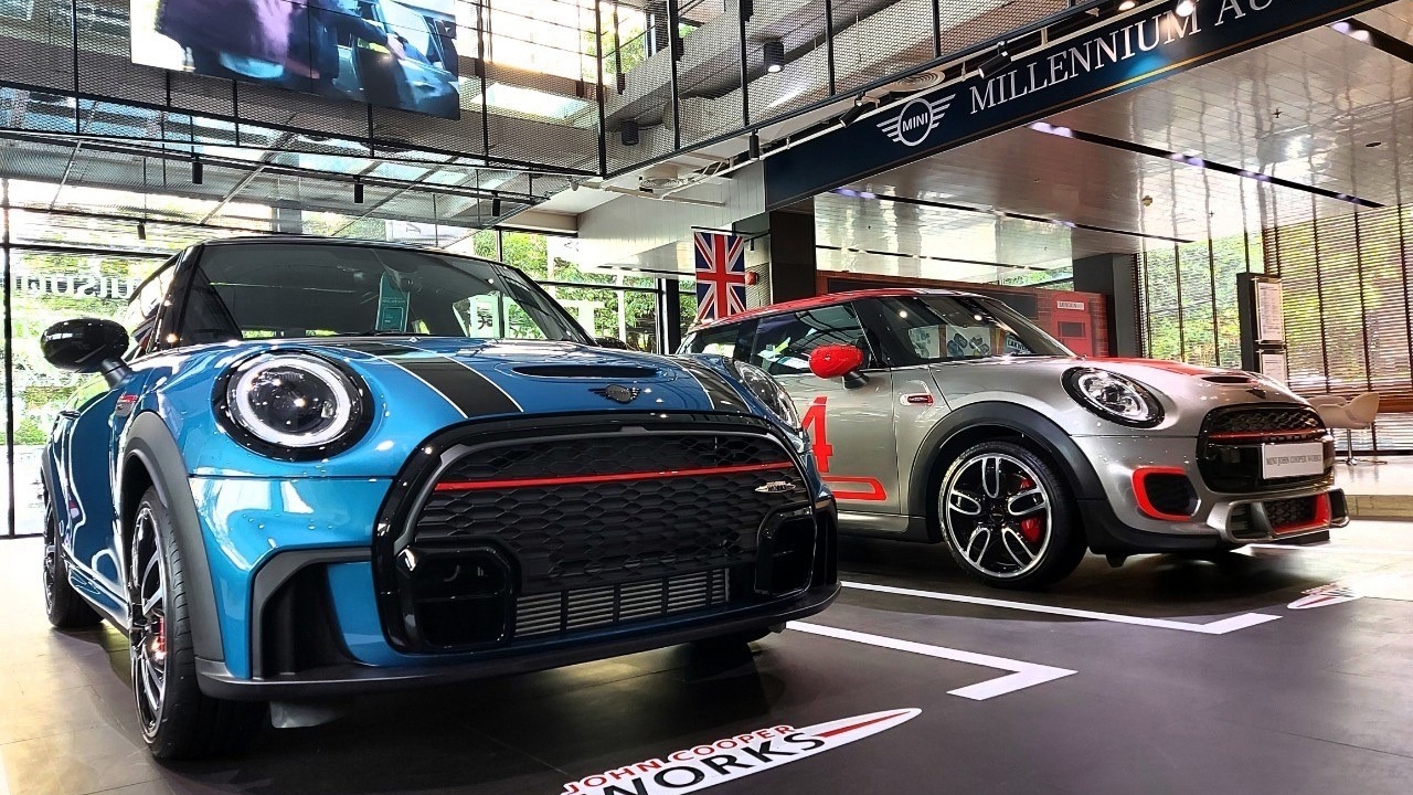 60 ปี MINI COOPER จัดรุ่นพิเศษ MINI JCW HATCH 60th COOPER VERSION