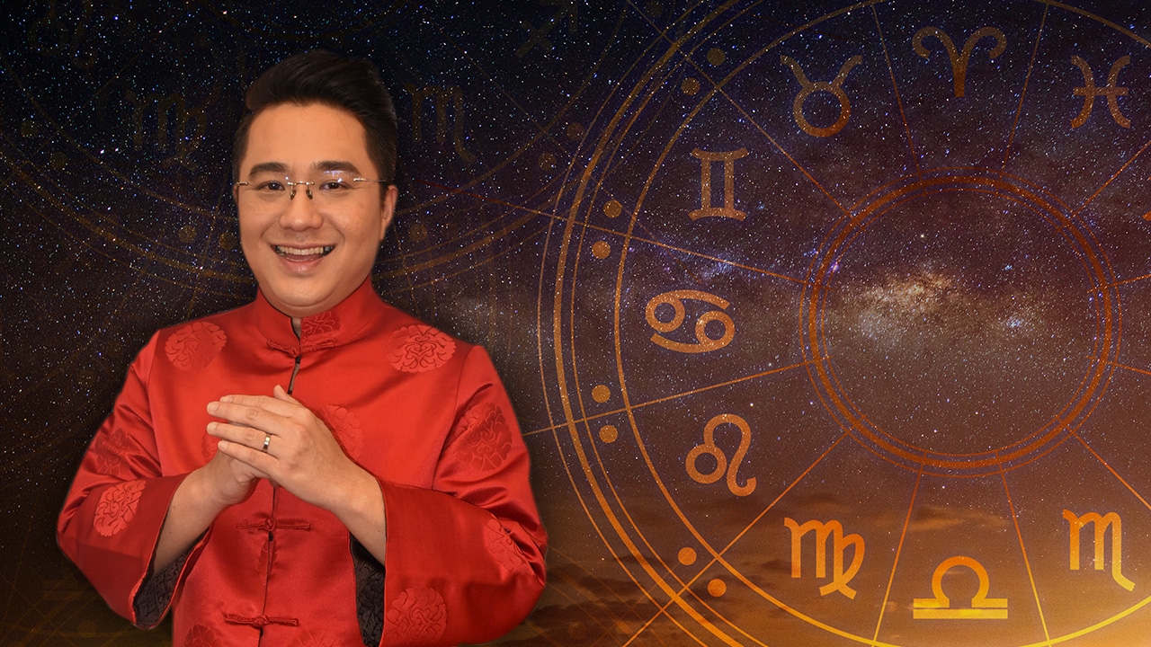 ดวงชะตาปี 2565 โดย อ.ช้าง ทศพร ศรีตุลา