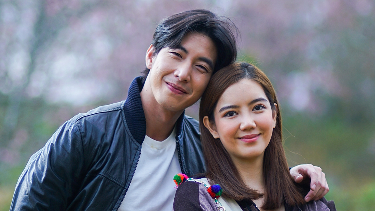 "โตโน่-ริชชี่" ชวนสัมผัสความรักเหนือธรรมชาติ ใน "พระจันทร์แดง" ลงจอ 1 พ.ย.นี้ 