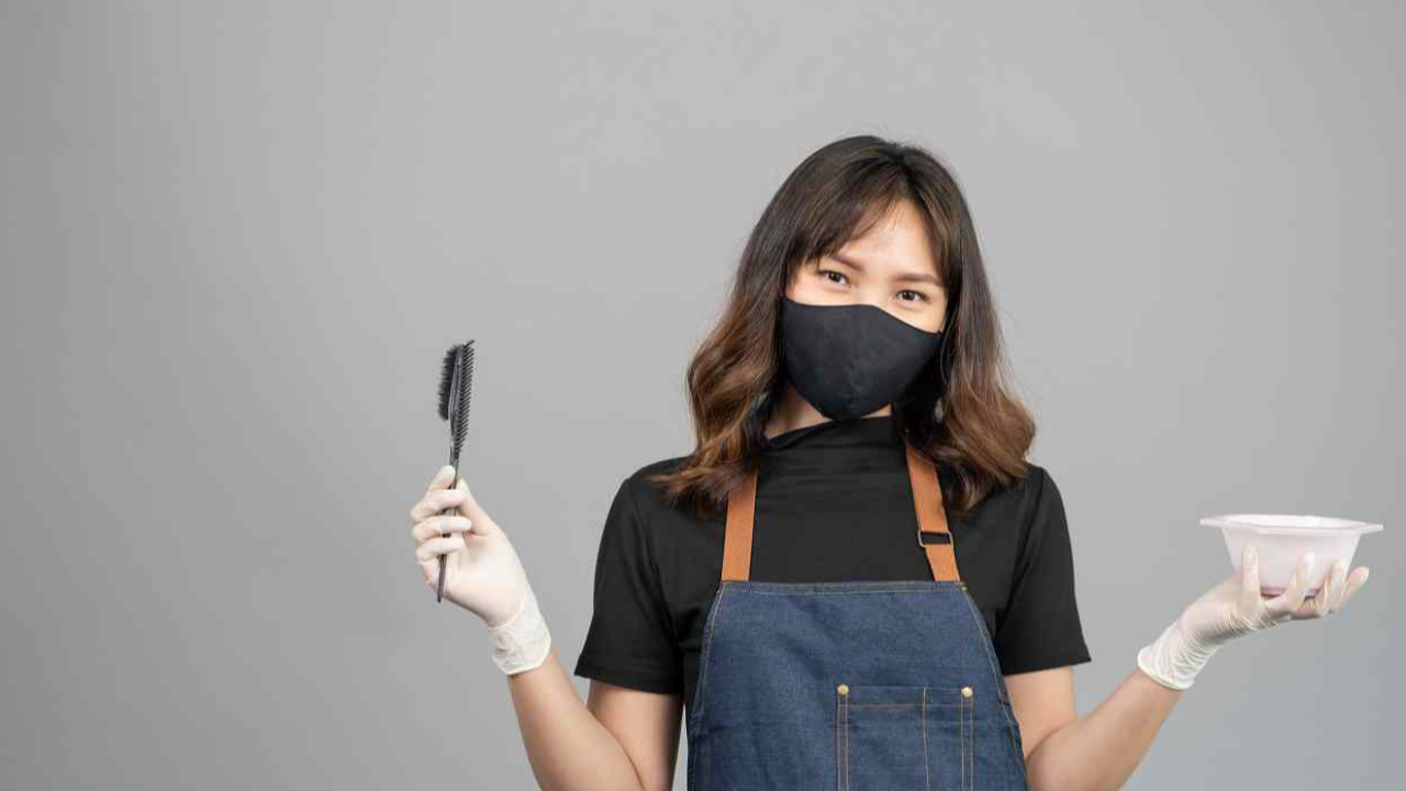 สีย้อมผมสวยๆ ทำให้หน้าสว่าง ตามเทรนด์ 2565/2022 