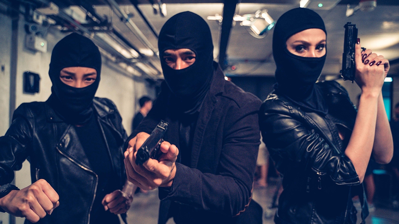 “ต้น-ขวัญ-อ่ำ” แท็กทีมบู๊จัดหนัก เตะ ต่อย ไม่ยั้ง ใน “เกมรักเกมพยาบาท”