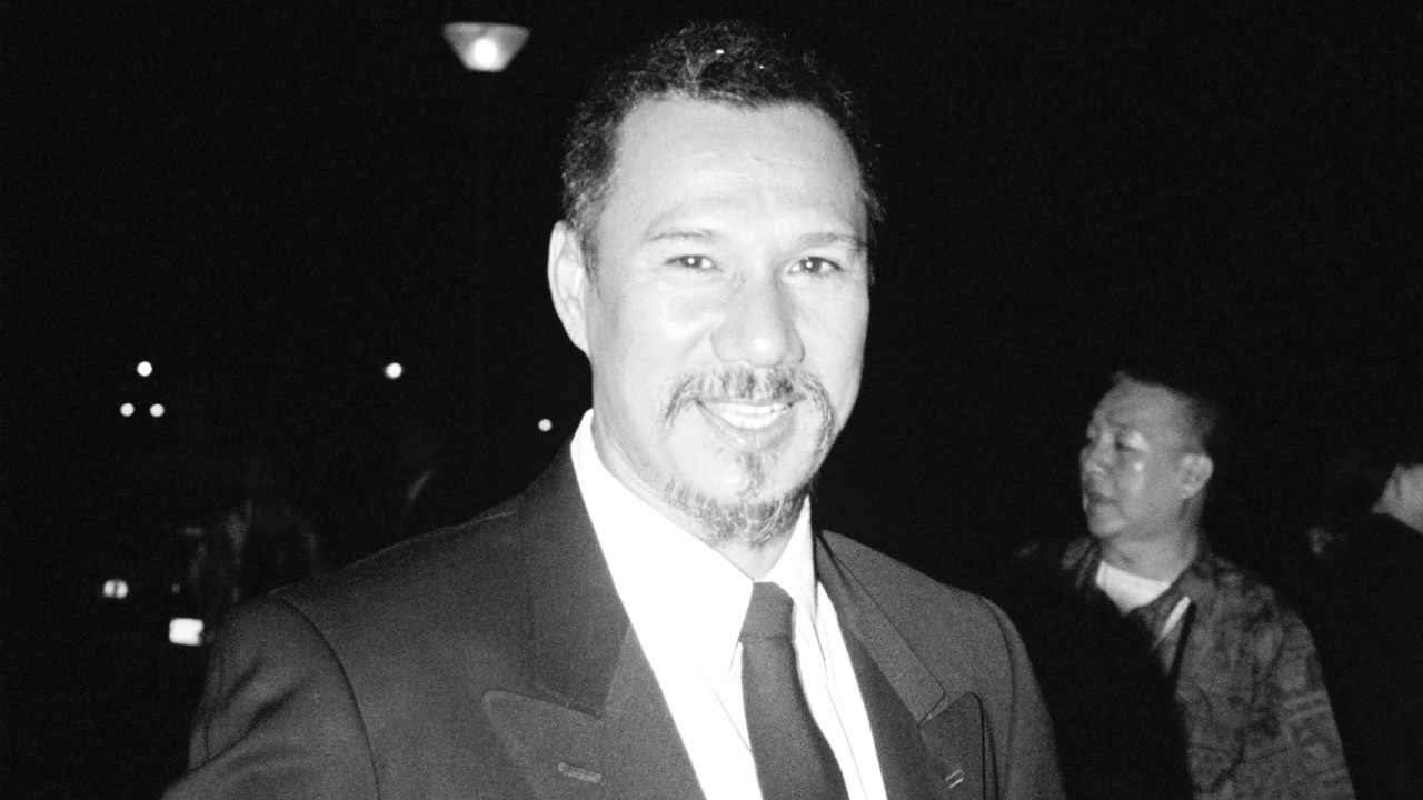 คนบันเทิงแห่อาลัย สรพงศ์ ชาตรี พระเอกตลอดกาลที่จากไป