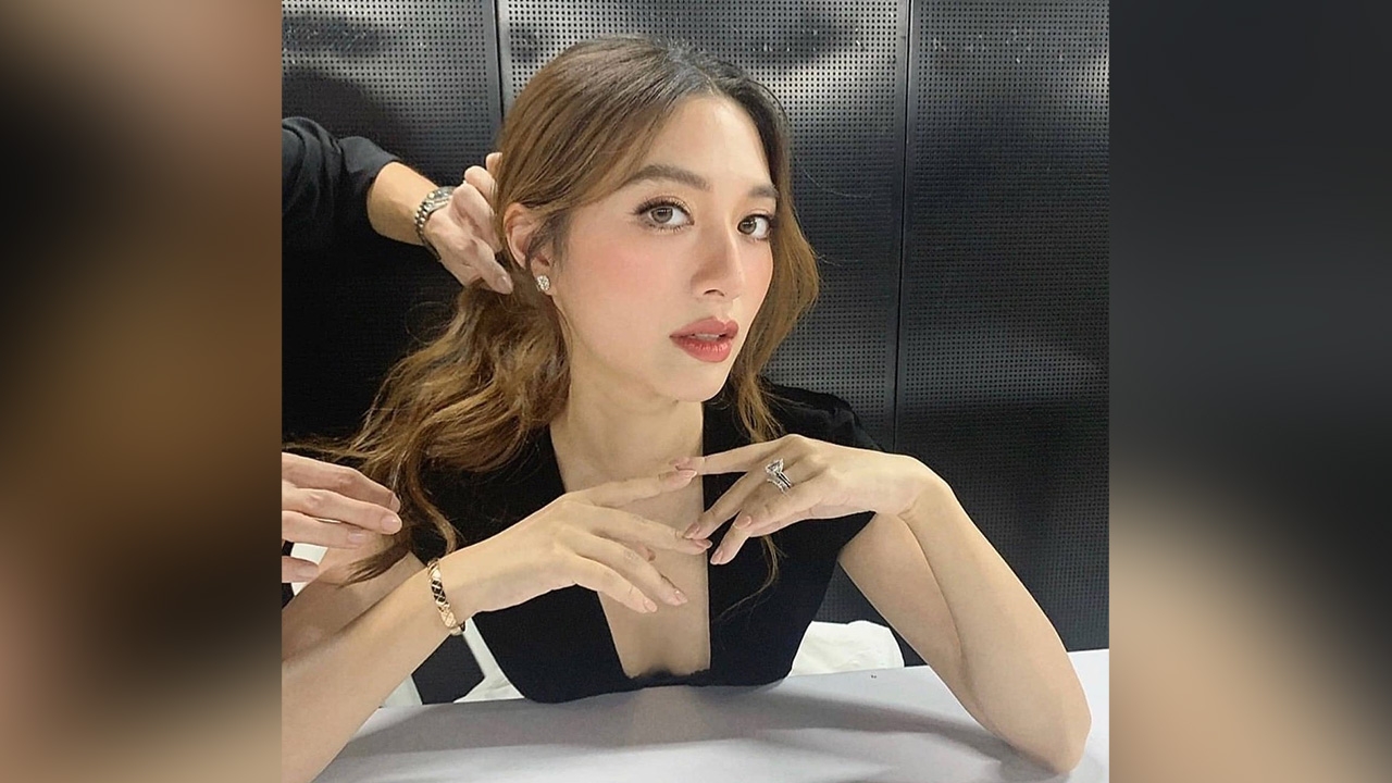 มิว นิษฐา โพสต์ภาพคู่อาหารเสริมขณะท้อง ถูกวิจารณ์ยับจะนำพาคนเข้าใจผิด