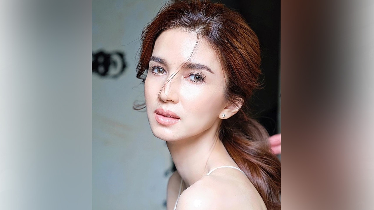 โบว์ แวนดา เผยสัมพันธ์กับครอบครัว ปอ ทฤษฎี หลังถูกสงสัยว่าห่างเหิน