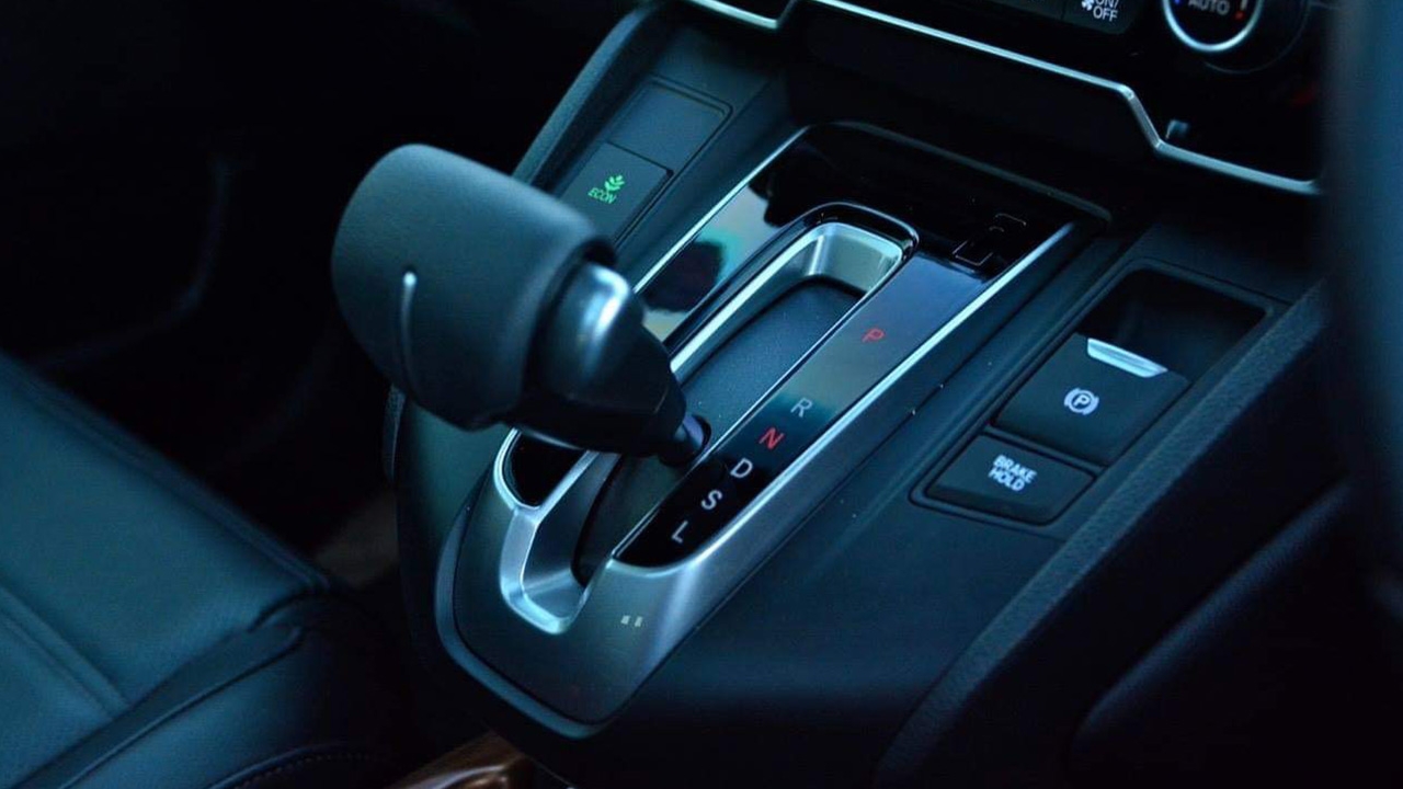 เกียร์ออโต้ ขับยังไงไม่ให้เกียร์พังเร็ว! 