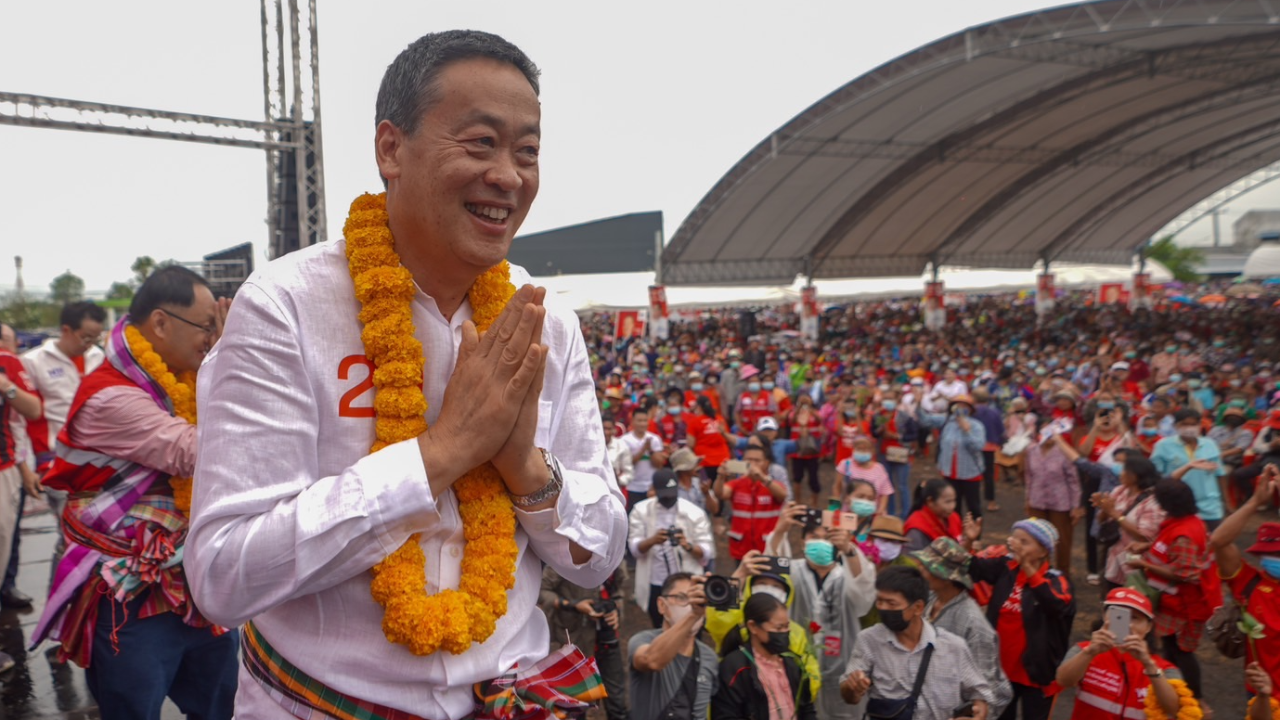 เลือกตั้ง 66 : “เศรษฐา” ไม่สน โพลหนุน “พิธา” นั่งนายกฯ-ยัน ไม่เอากัญชาเสรี 