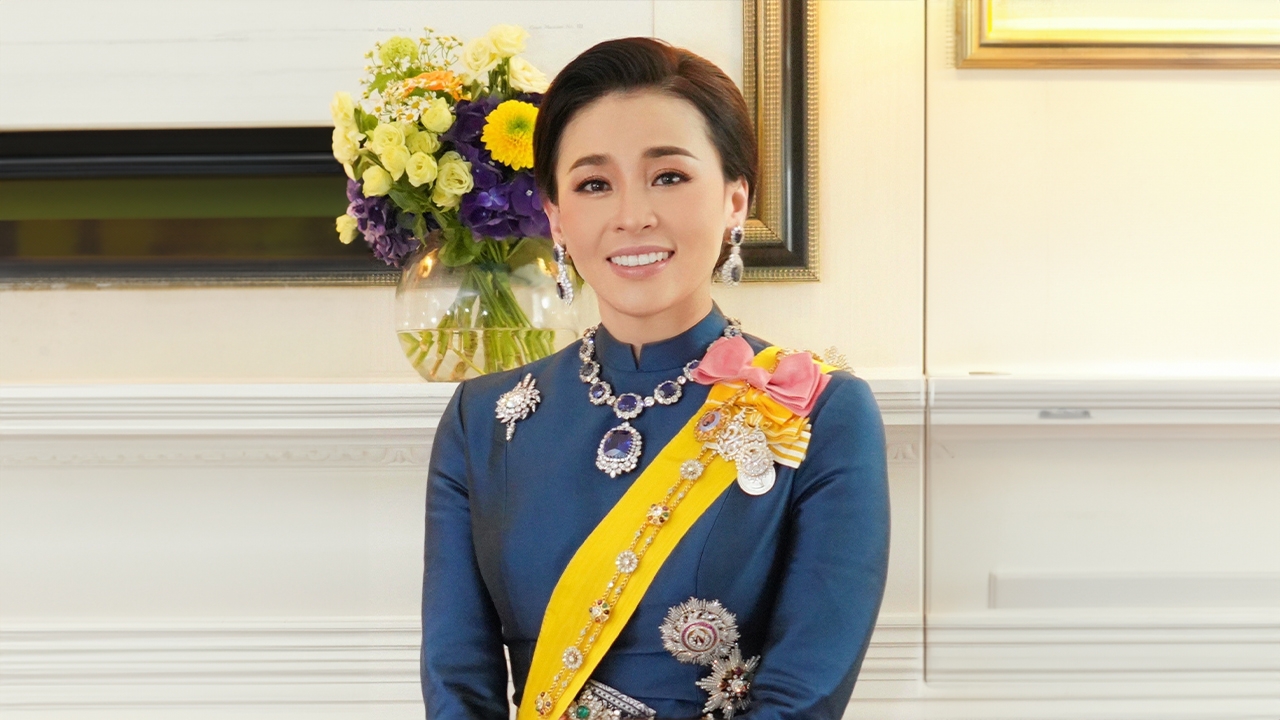 สมเด็จพระนางเจ้าฯ พระบรมราชินี ผู้สืบสานและต่อยอดงานแผ่นดิน