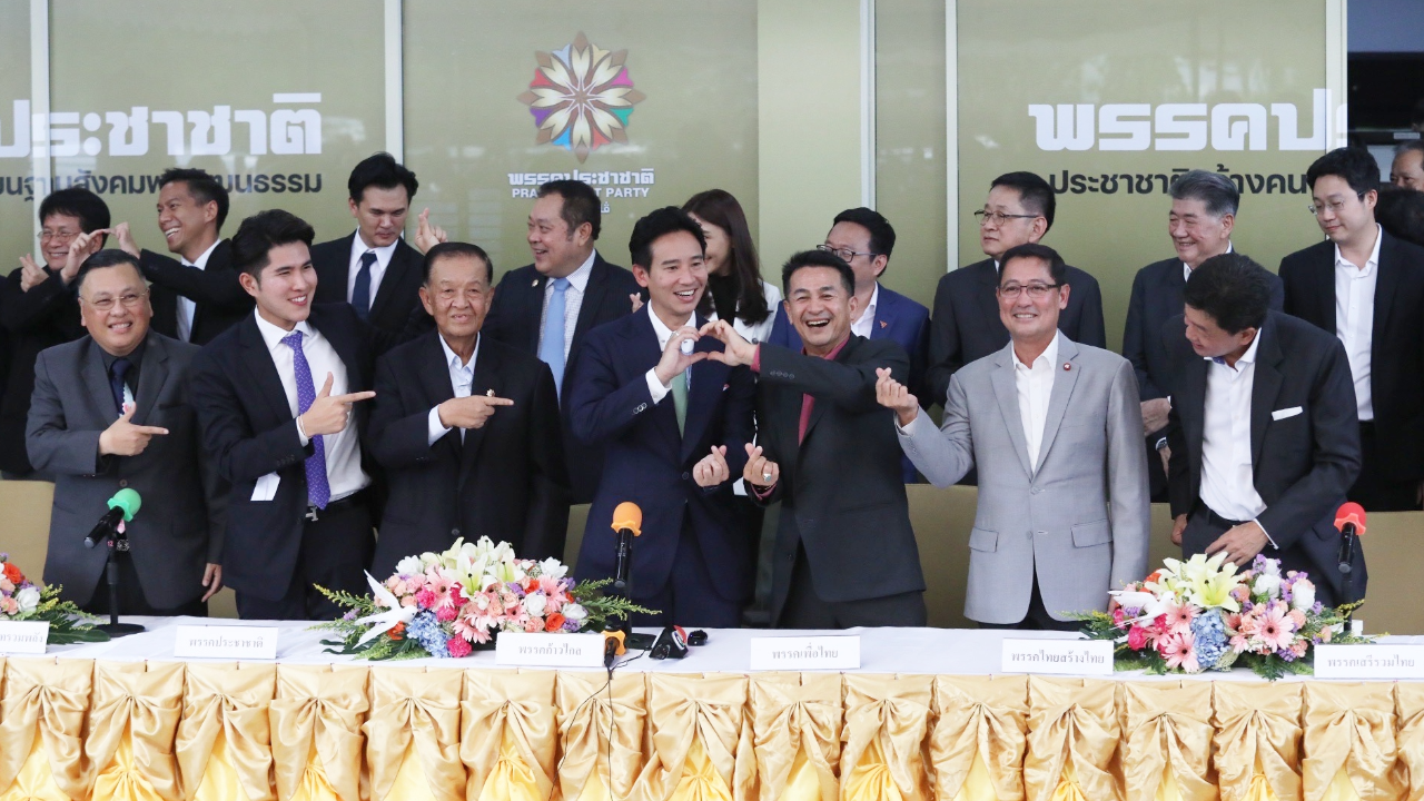 หมอชลน่าน ย้ำ 3 ประเด็น ลั่น เพื่อไทยจะเปลี่ยนดีลลับเป็น “ดีลรัก” ให้หมด