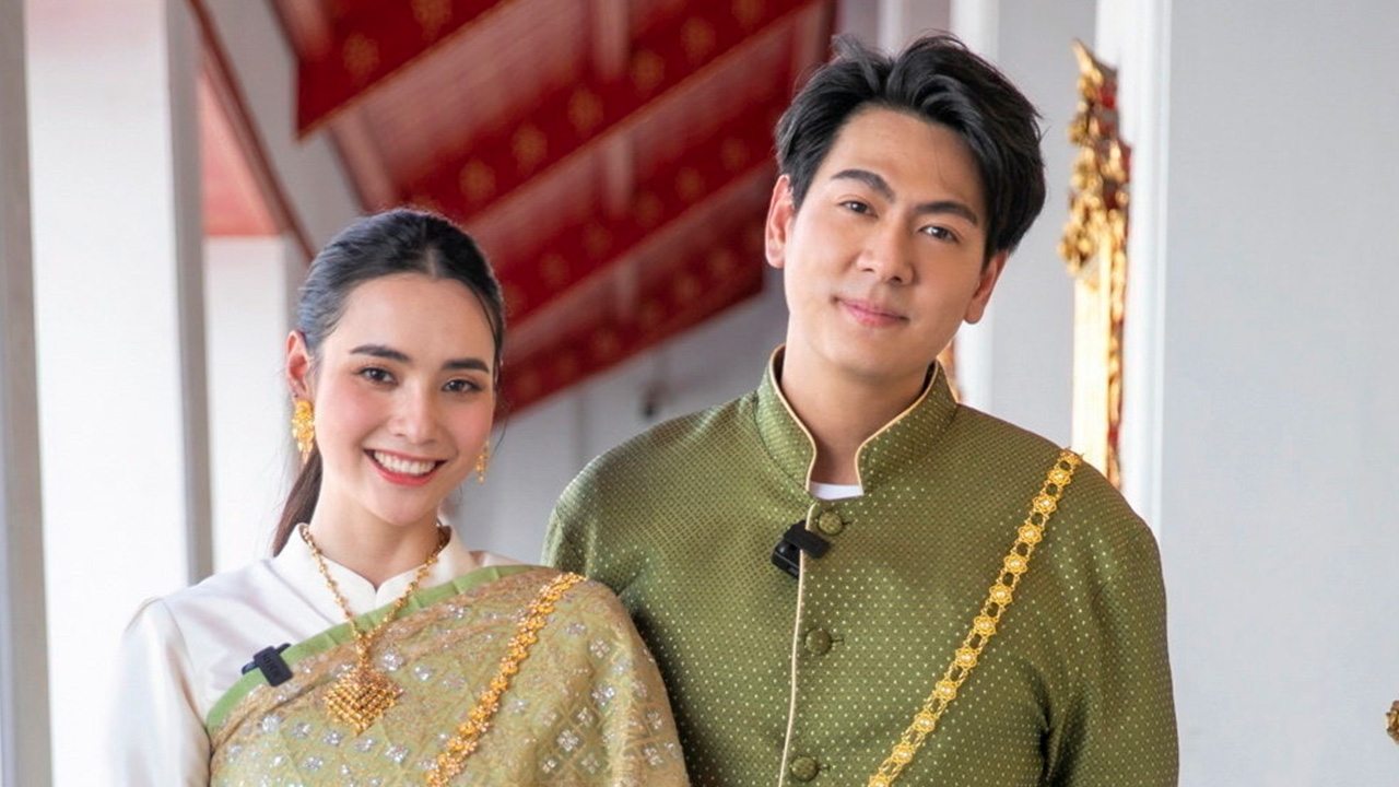 "มุกดา" ควงคู่ "บอม-พงศกร" เที่ยวชมพระนครย้อนรอย "เภตรานฤมิต"