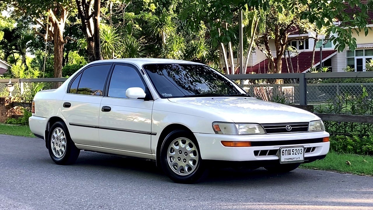 สามห่วงทะลวงล้านกิโลเมตร เล่าอดีตรถยอดทน คน 90s กับ Toyota Corolla ทนหายห่วง