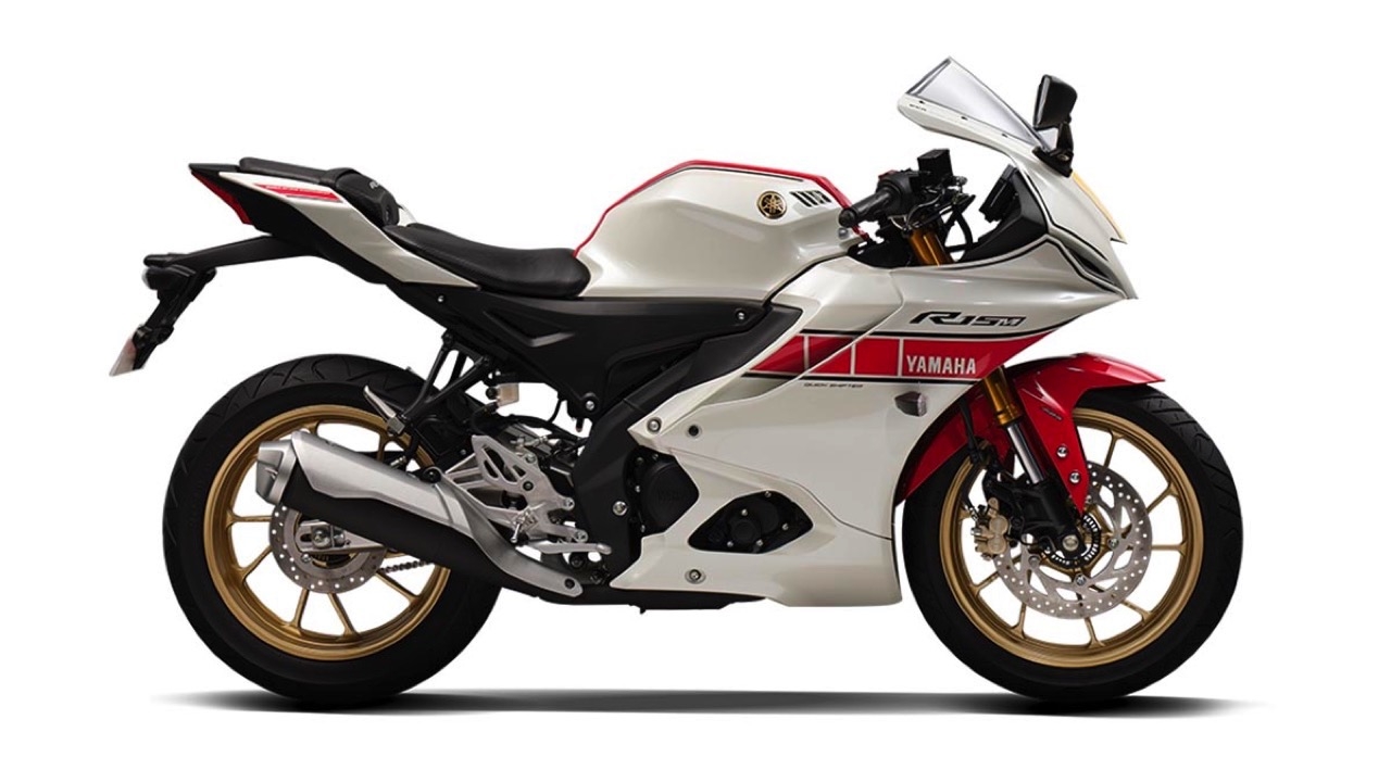โผล่แล้ว BABY R1 New YAMAHA R15 Connected-ABS
