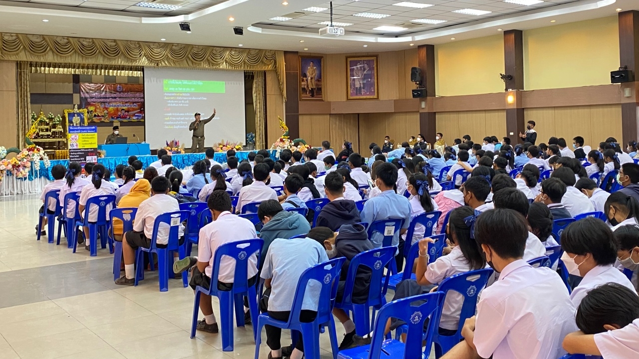 บางกอกน้อย 1 นำทีมติวเข้ม นร.-ครู ป้องกันเหตุกราดยิง ยึด "หนี ซ่อน สู้"