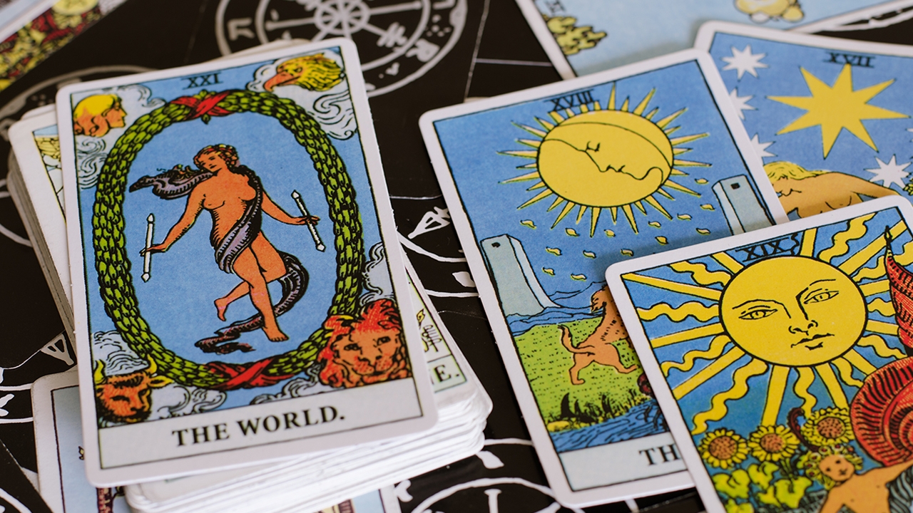 ดูดวงไพ่ยิปซี เดือนมีนาคม 2566 การเงิน การงาน ความรัก ครบทั้ง 12 ราศี