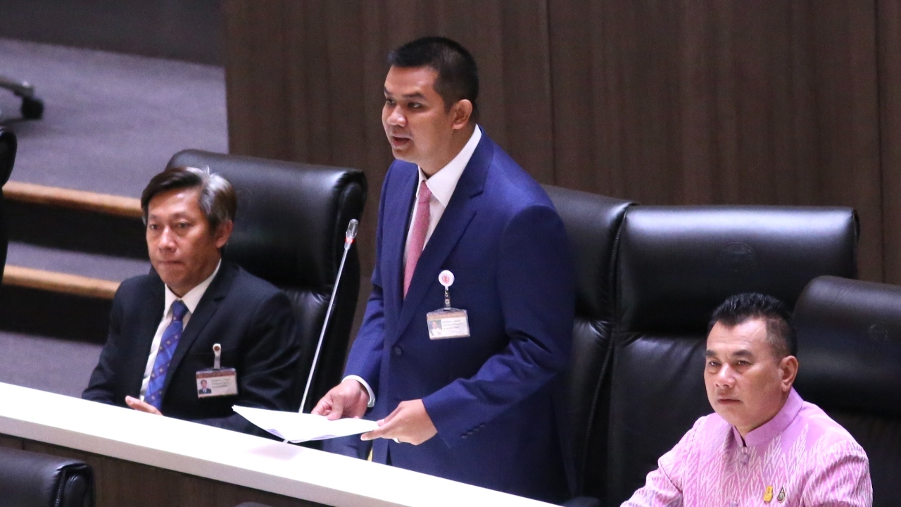 อภิปรายงบ 68 วันสุดท้าย ลงมติวาระแรกคืนนี้ “ชัยชนะ” ตั้งฉายารัฐบาลนักวิ่งราวทรัพย์