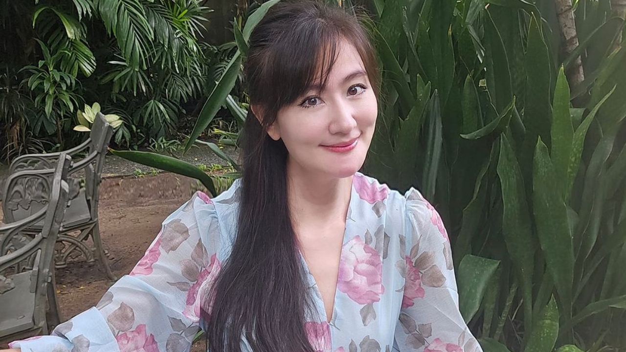 เปิดภาพล่าสุด โอ๋ รุ่งระวี ตำนานผู้หญิง 5 บาป ในวัย 44 ปี สวยไม่เปลี่ยน