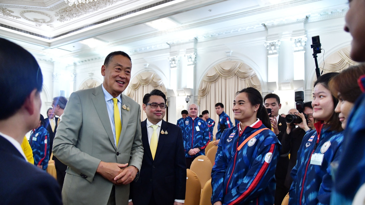 มอบโอวาทนักกีฬาไทยแข่งโอลิมปิก นายกฯ ห่วงที่พักไม่มีแอร์ สั่งผู้ว่า กกท.ดูแล
