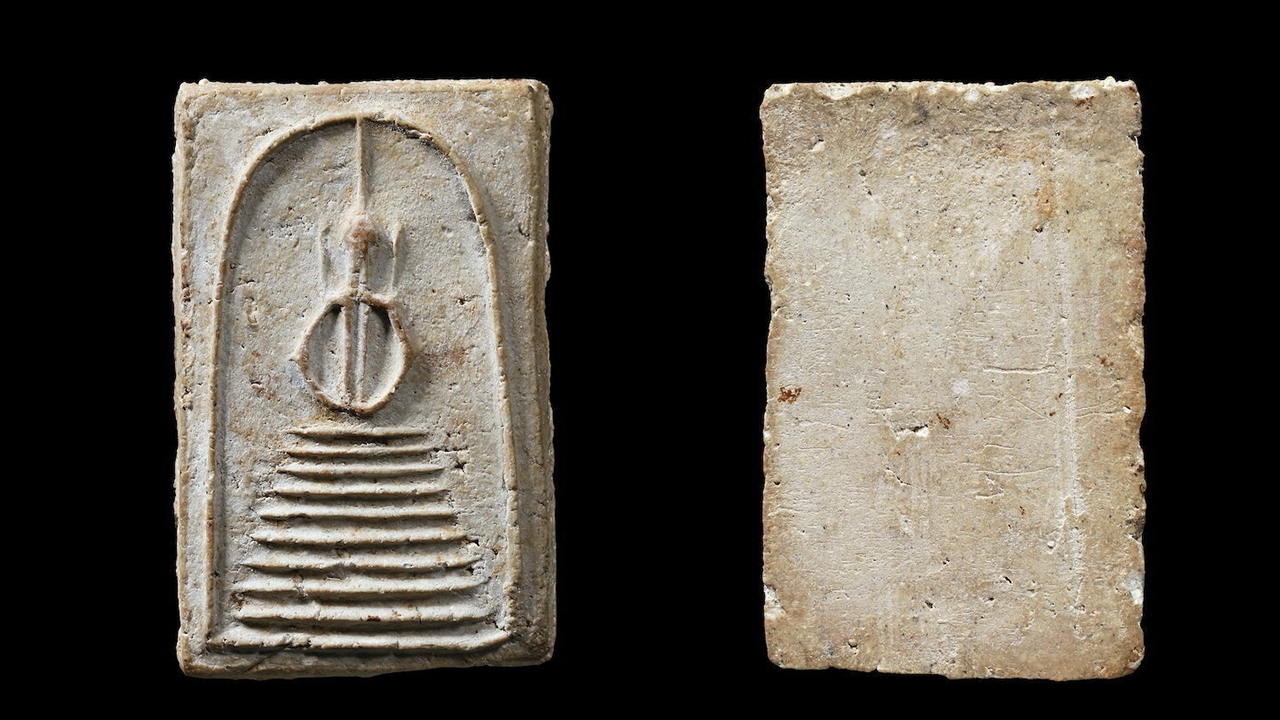 พระพิมพ์แปดชั้น หลวงปู่ภู ใกล้เคลียงพระสมเด็จ ศิษย์สายตรงของสมเด็จฯโต 