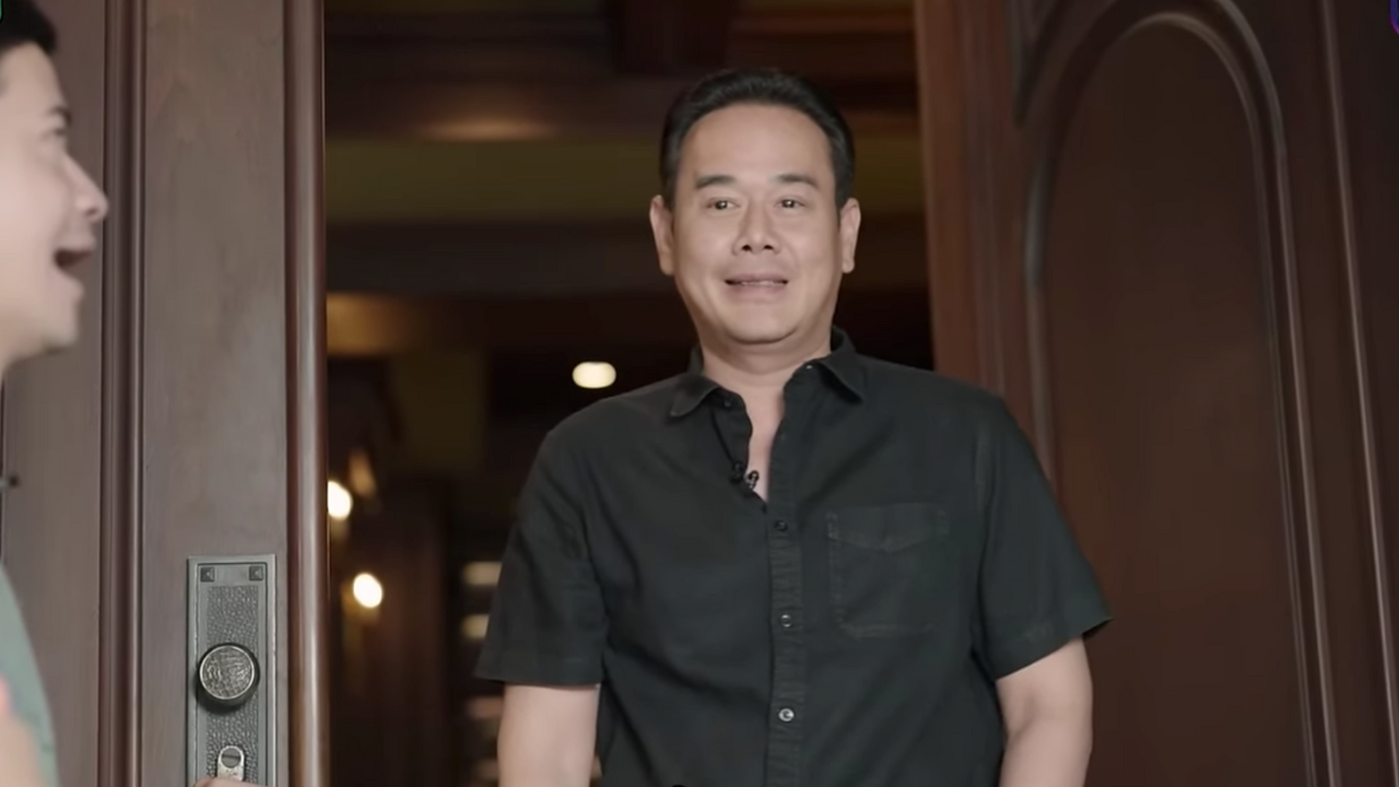 เป๊ก สัณณ์ชัย พาทัวร์บ้านหรู เล่าเหตุการณ์ไล่ กบ ทรงสิทธิ์ ย้ายไปอยู่ที่อื่น 