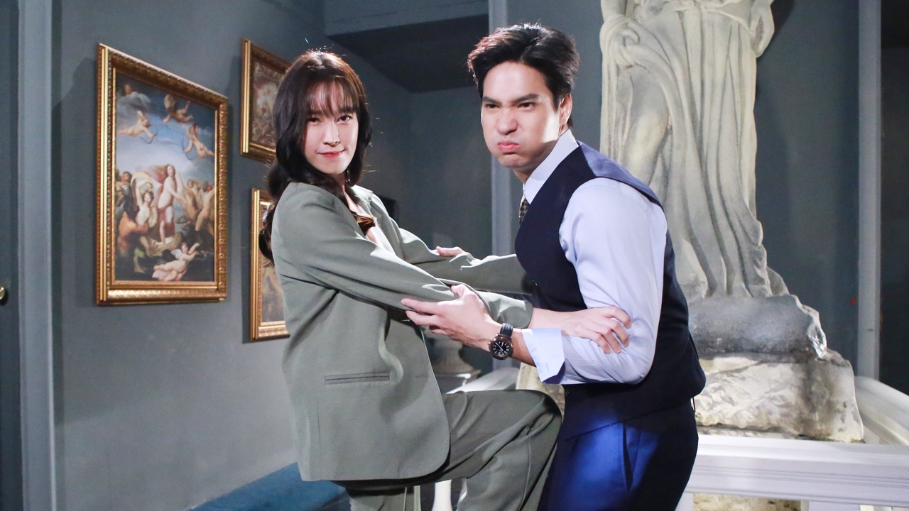 "ไมค์" มาในมาดเพลย์บอย เจอ "ฐิสา" ปะทะกันแบบจุกๆ ประเดิมตอนแรก “ในรอยทราย”