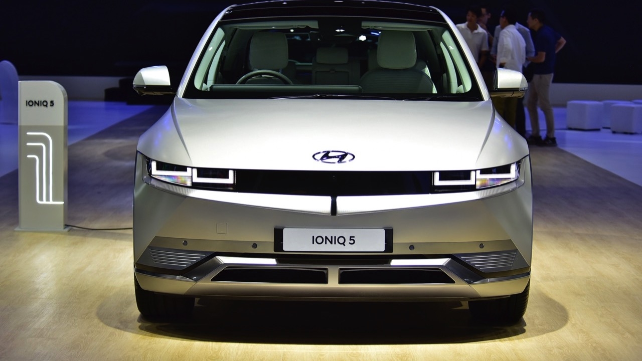 Hyundai electric deals car ioniq