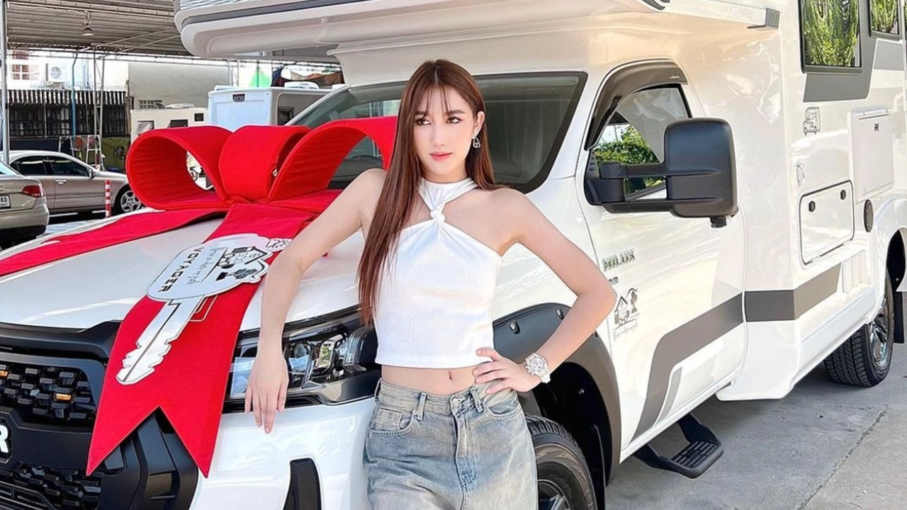 โสดสวยรวยมาก เบสท์ คำสิงห์ ควักเงินซื้อรถคันใหม่ ตั้งใจไว้ทำคอนเทนต์