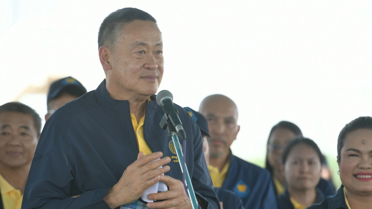 ถึง อ.บางระกำ นายกฯ ย้ำรัฐบาลให้ความสำคัญน้ำท่วม-แล้ง สั่งเดินหน้า 3 เรื่อง