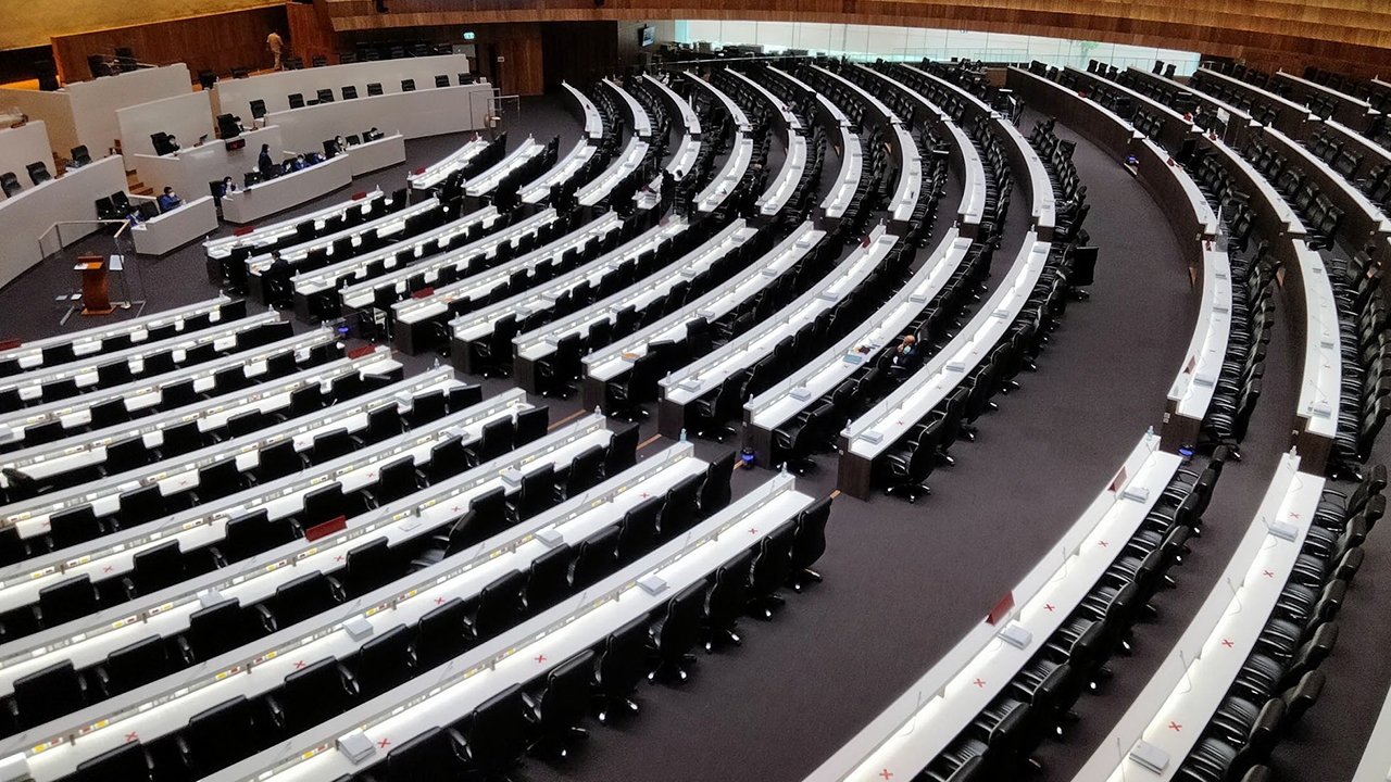 15 ส.ค.ไม่พลิก-สภาฯล่ม ตีตกร่างกฎหมายเลือกตั้งขัดรัฐธรรมนูญ ปชป.เดือดฉะภูมิใจไทย