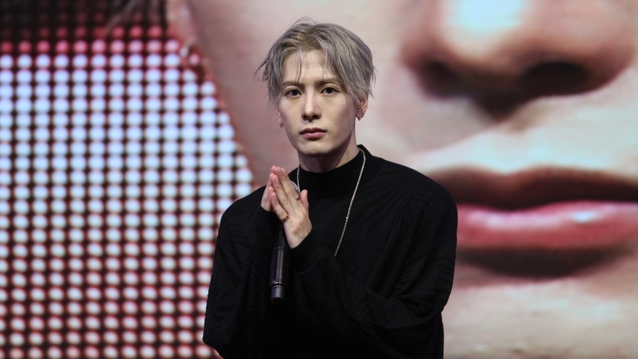 ประมวลภาพ แจ็คสัน หวัง หล่อกระชากวิญญาณ ทำลานพาร์คพารากอนแตก