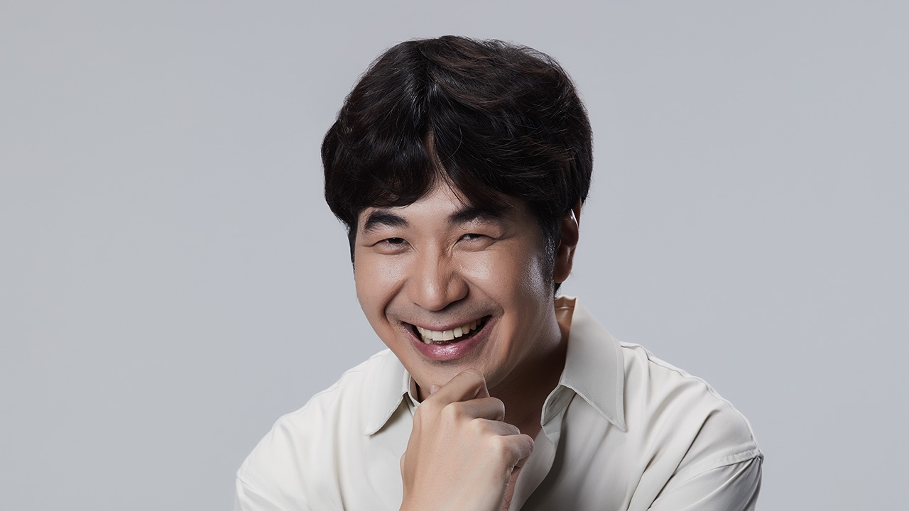 แสตมป์ อภิวัชร์ 17 ปีวงการเพลง มือใหม่สายมู บนวัดดังจนได้ออกรายการที่ญี่ปุ่น